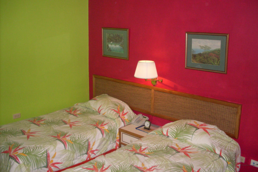 Chaguaramas Coral Cove Marina Hotel מראה חיצוני תמונה