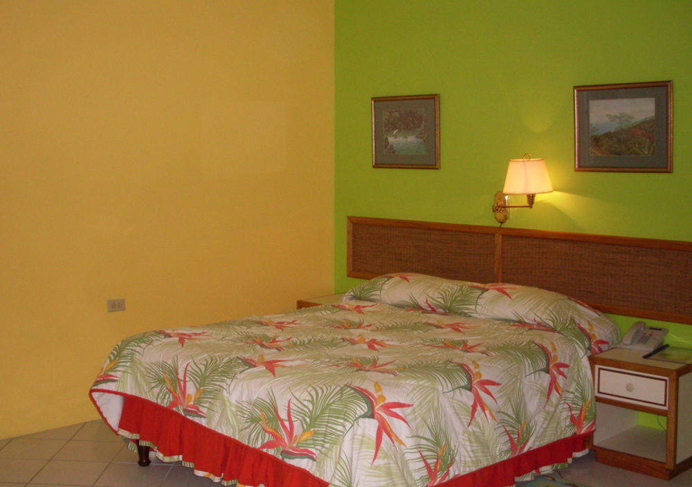 Chaguaramas Coral Cove Marina Hotel מראה חיצוני תמונה